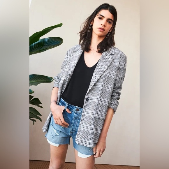 NWT! Nordstrom Women’s High Waist Boyfriend Cutoff Denim Shorts - Multiple Sizes - Picture 9 of 9